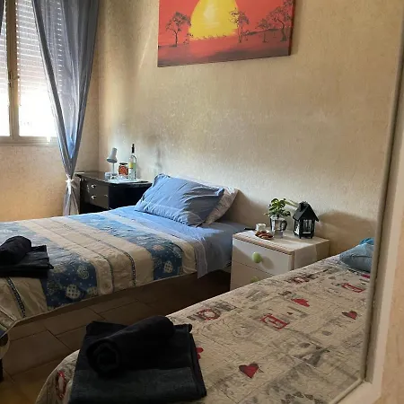 Comfortable Apartment, Near The Center Of *